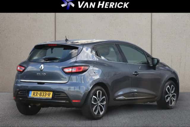 Renault Clio (2017) thumbnail 4