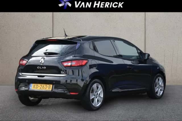 Renault Clio (2016) thumbnail 4