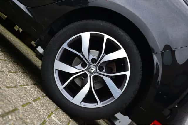 Renault Mégane (2016) thumbnail 6