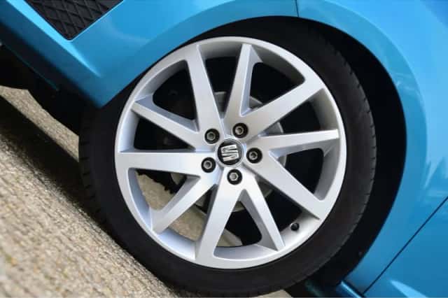 SEAT Ibiza (2015) thumbnail 6