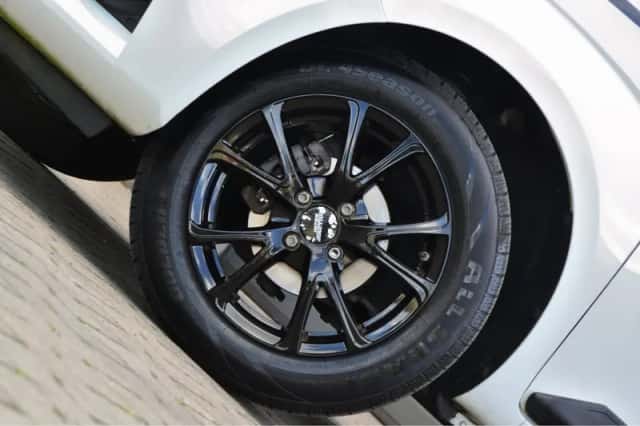Suzuki Ignis (2018) thumbnail 6