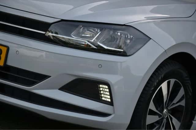 Volkswagen Polo (2018) thumbnail 6