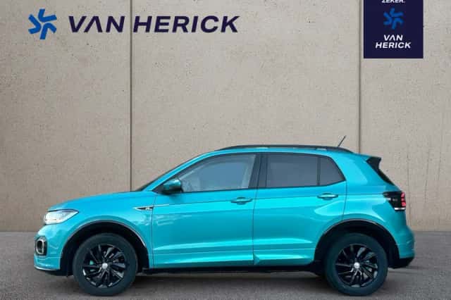 Volkswagen T-Cross (2019) thumbnail 2