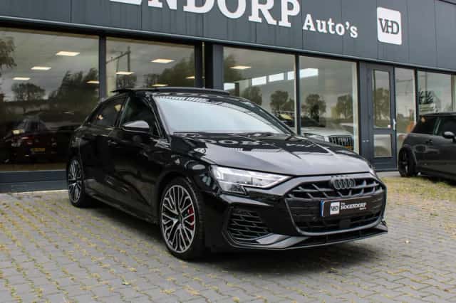 Audi S3 (2024) thumbnail 3