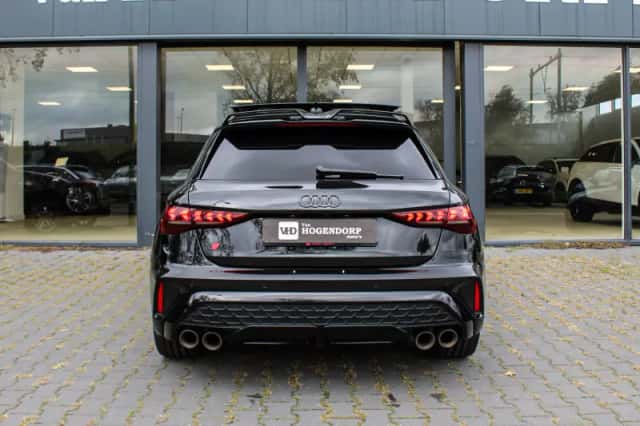 Audi S3 (2024) thumbnail 6