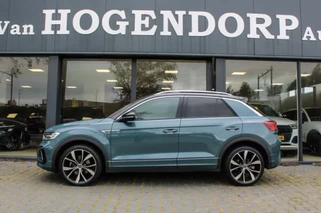Volkswagen T-Roc (2022) thumbnail 4