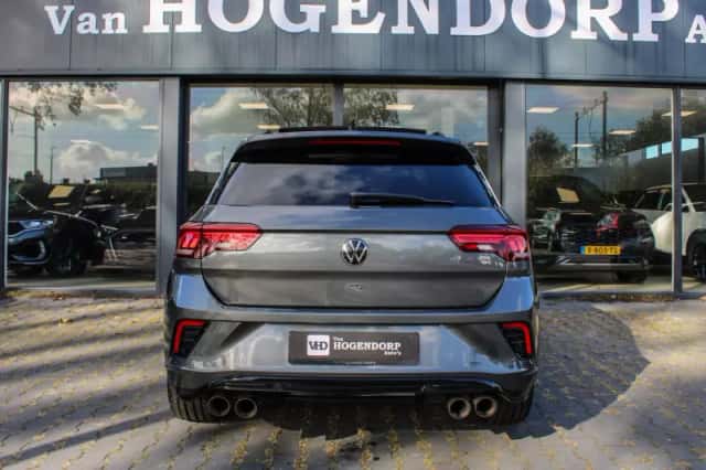 Volkswagen T-Roc (2021) thumbnail 6