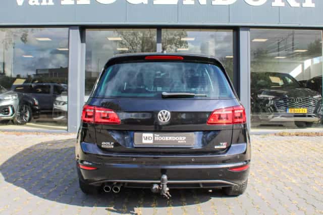 Volkswagen Golf Sportsvan (2016) thumbnail 6