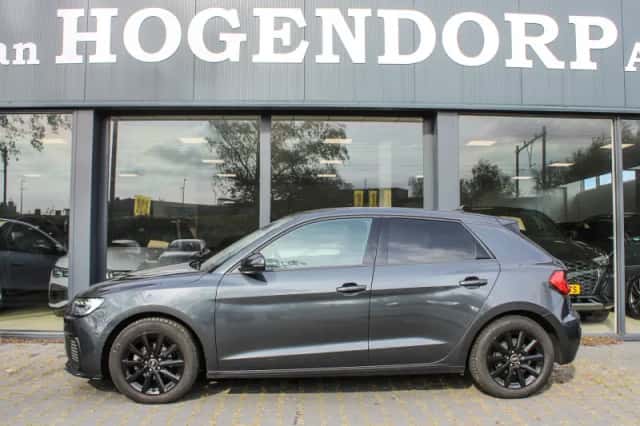 Audi A1 (2021) thumbnail 4
