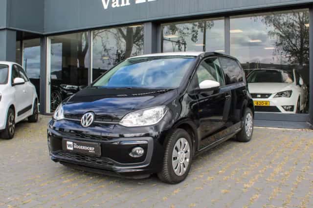 Volkswagen Up! (2018) thumbnail 1
