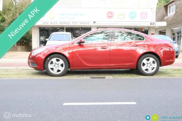 Opel Insignia (2009) thumbnail 1