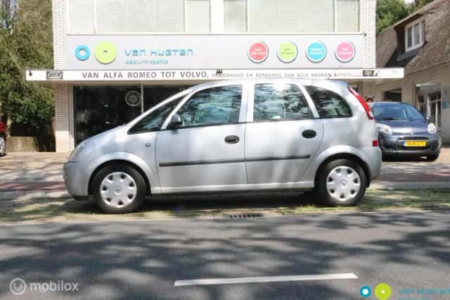 Opel Meriva (2003) thumbnail 1