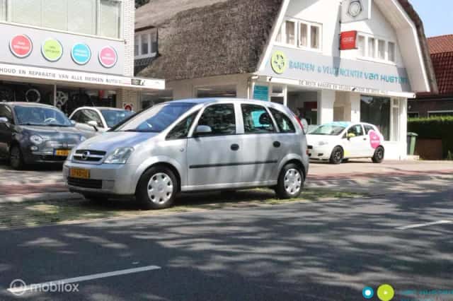 Opel Meriva (2003) thumbnail 2