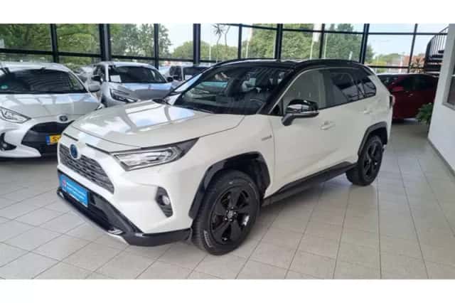 Toyota RAV4 (2020) thumbnail 4