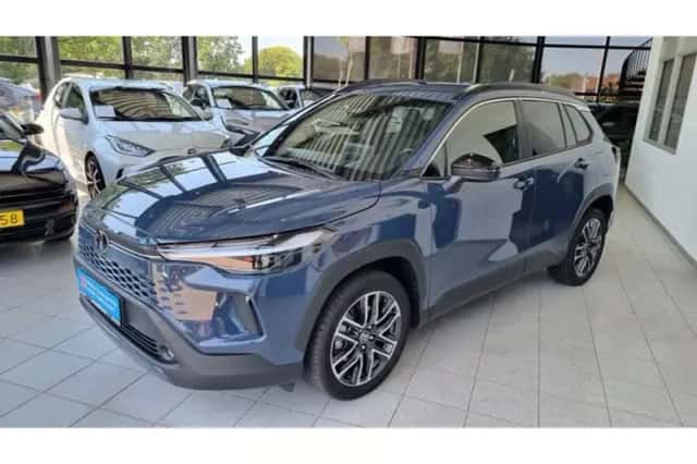 Toyota Corolla Cross (2025) thumbnail 4