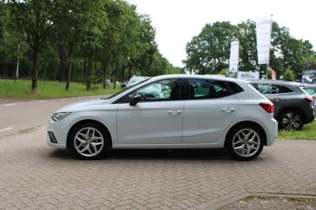 SEAT Ibiza (2021) thumbnail 6
