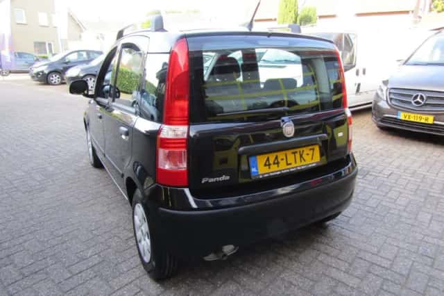 Fiat Panda (2010) thumbnail 4