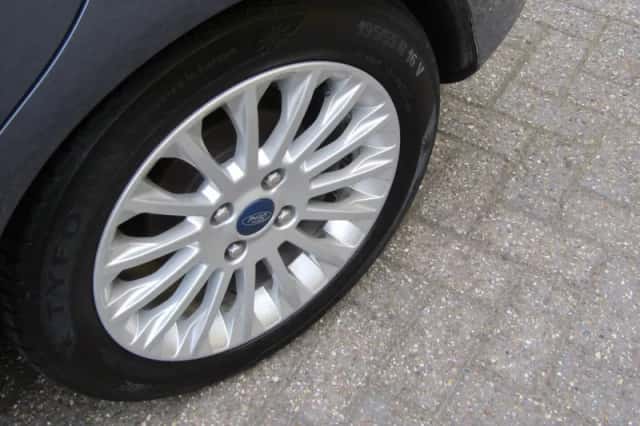 Ford B-Max (2013) thumbnail 6