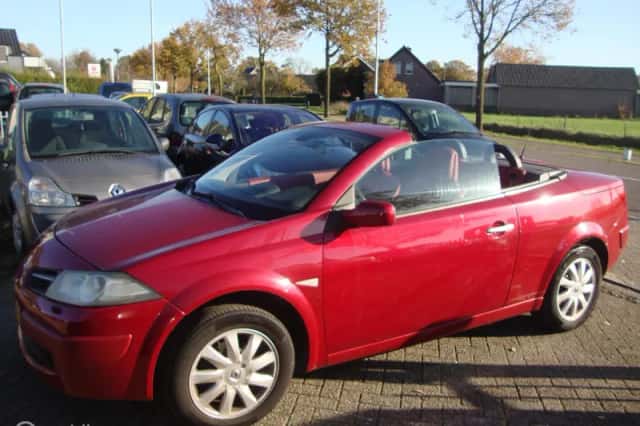 Renault Mégane (2008) thumbnail 1