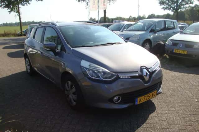 Renault Clio (2016) thumbnail 2