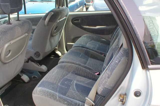 Renault Scénic (2000) thumbnail 6