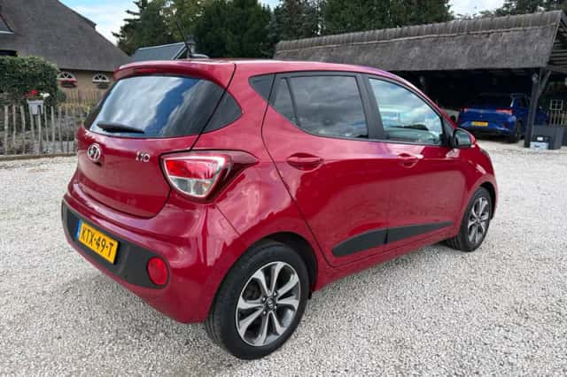 Hyundai i10 (2019) thumbnail 4