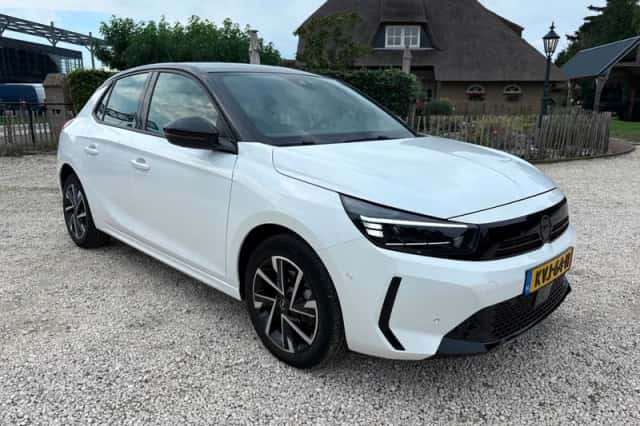 Opel Corsa (2025) thumbnail 3