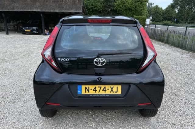 Toyota Aygo (2022) thumbnail 6