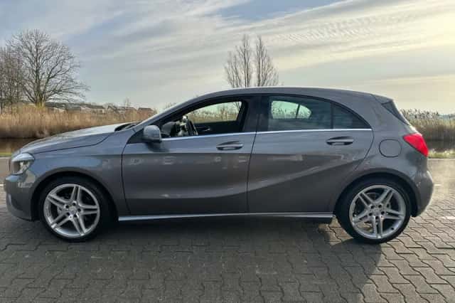 Mercedes-Benz A-Klasse (2015) thumbnail 6