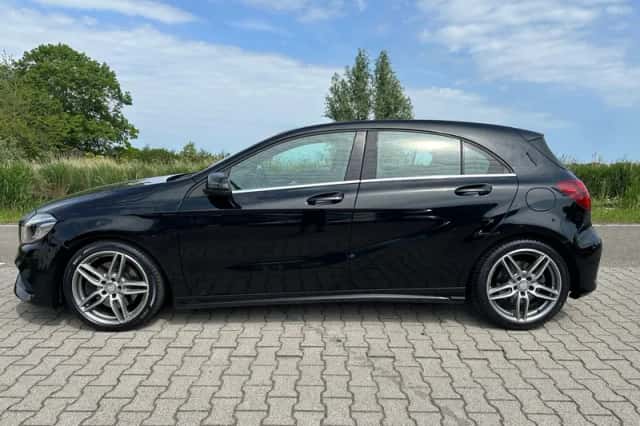 Mercedes-Benz A-Klasse (2016) thumbnail 6