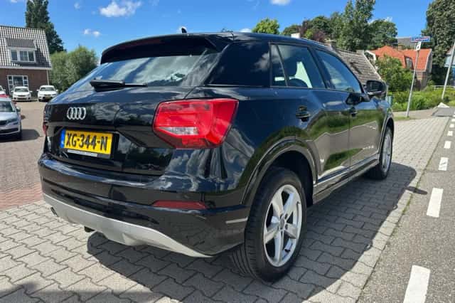 Audi Q2 (2019) thumbnail 3