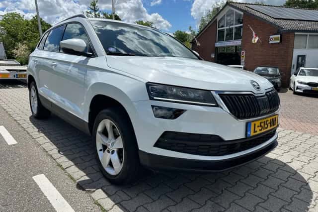 Škoda Karoq (2019) thumbnail 4