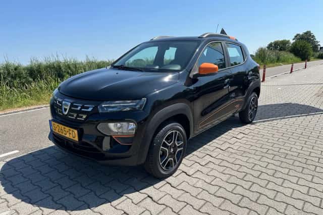 Dacia Spring (2023) thumbnail 1