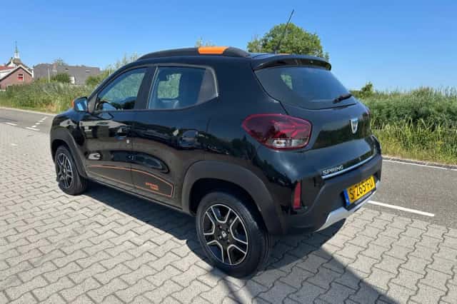 Dacia Spring (2023) thumbnail 2