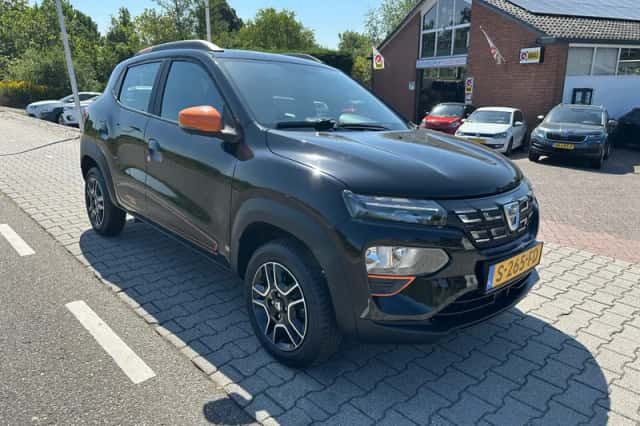 Dacia Spring (2023) thumbnail 4