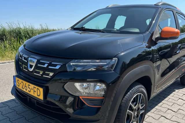 Dacia Spring (2023) thumbnail 5