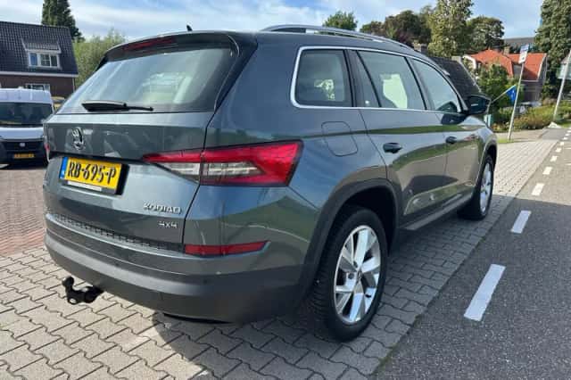 Škoda Kodiaq (2017) thumbnail 3