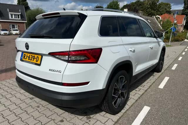 Škoda Kodiaq (2018) thumbnail 3