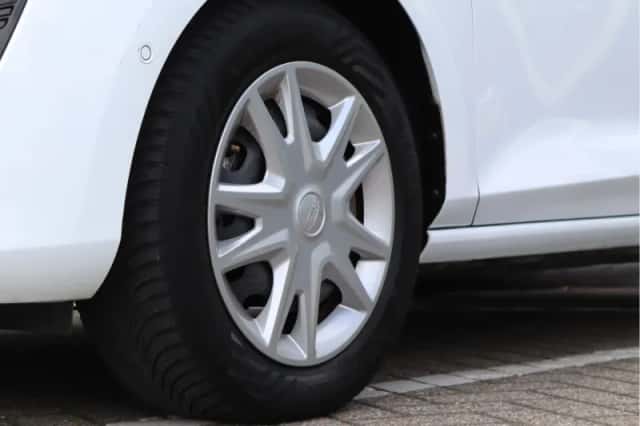 Ford Fiesta (2021) thumbnail 6