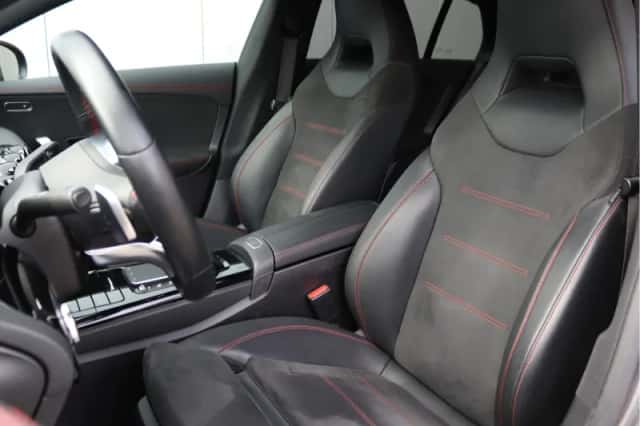 Mercedes-Benz CLA-Klasse (2020) thumbnail 5