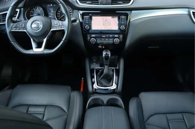 Nissan Qashqai (2020) thumbnail 3