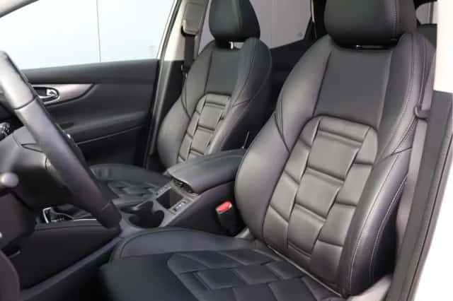 Nissan Qashqai (2020) thumbnail 4