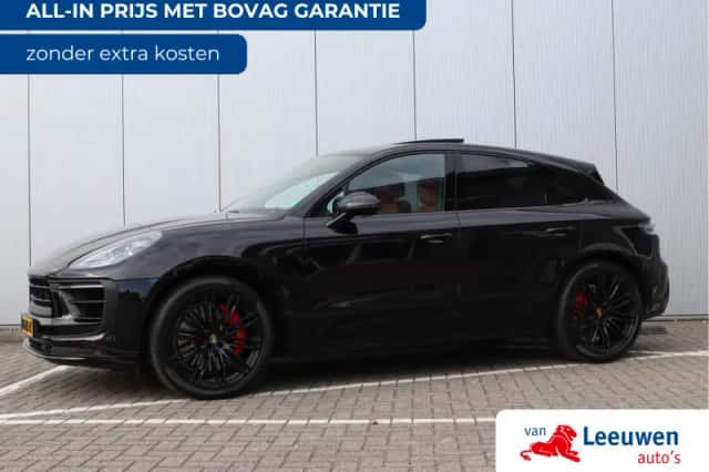 Porsche Macan (2021) thumbnail 1