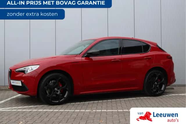 Alfa Romeo Stelvio (2020) thumbnail 1