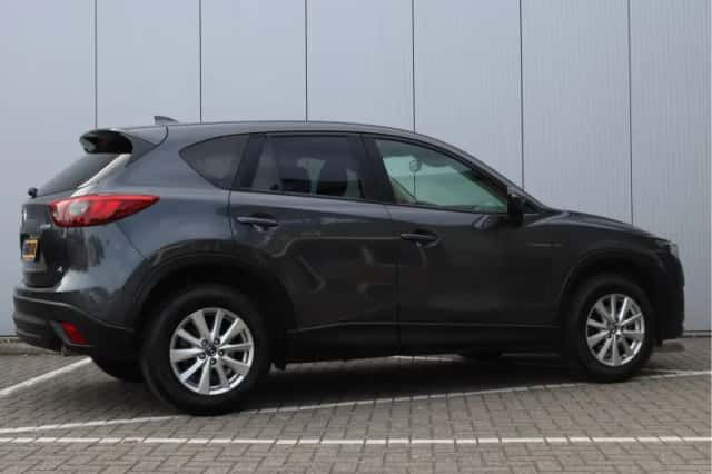 Mazda CX-5 (2015) thumbnail 5