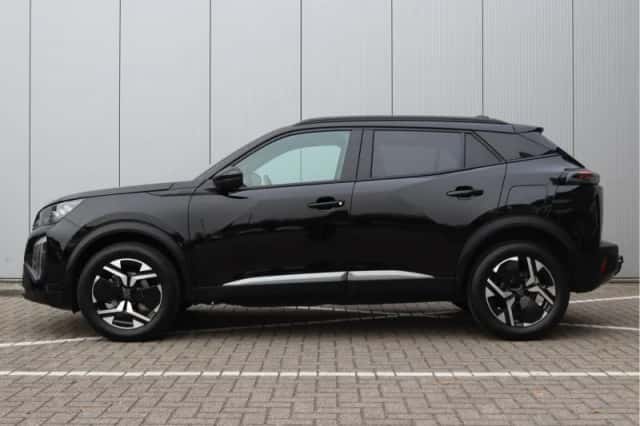 Peugeot 2008 (2023) thumbnail 5