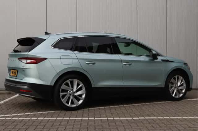 Škoda Enyaq (2020) thumbnail 4