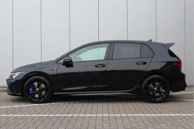Volkswagen Golf (2021) thumbnail 5