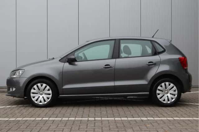 Volkswagen Polo (2009) thumbnail 5