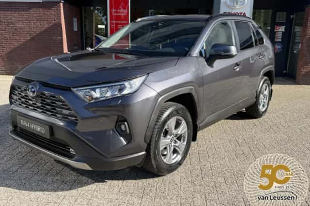 Toyota RAV4 (2024) thumbnail 1